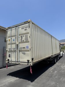 Vertical 40 FT High Cube Double Door One Trip Container Side View